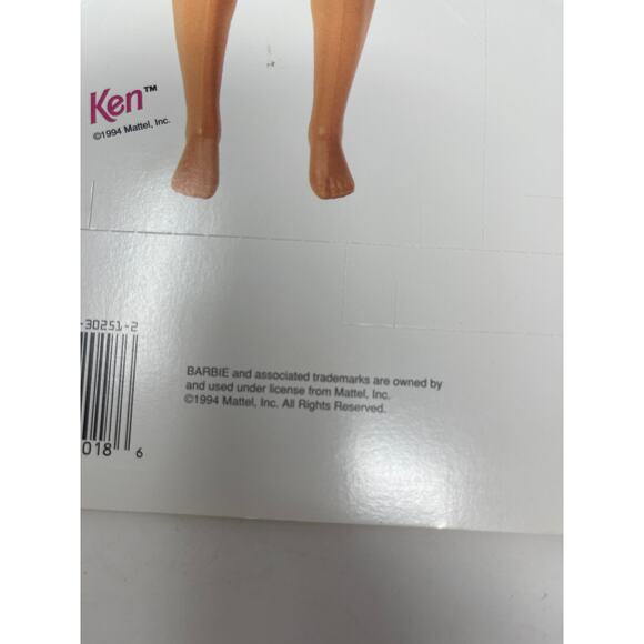 LOT: Vintage 90s 1992 Barbie & Ken Paper Dolls Golden Books Made in USA ~UNCUT - Picture 7 of 9